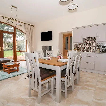 Tatil Evi Granny's Cottage, *